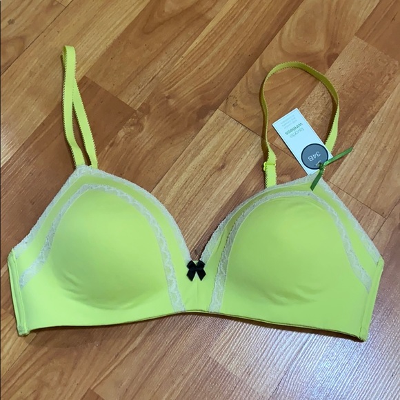 GAP Other - GAP FAVORITE WIRELESS BRA